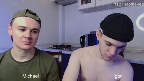 Snapshot of michael_sexdevil chatting on January 20, 12:18 pm michael_sexdevil online show from January 20, 12:18 pm