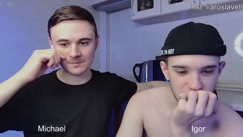 Snapshot of michael_sexdevil chatting on January 25, 4:35 pm michael_sexdevil online show from January 25, 4:35 pm
