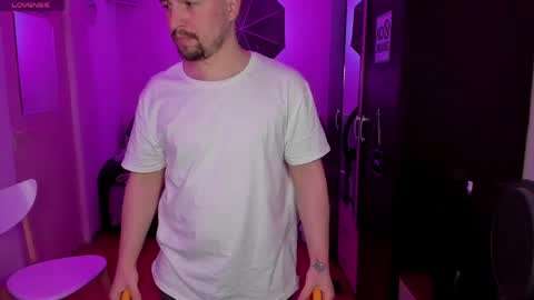 Michael online show from March 27, 3:12 pm