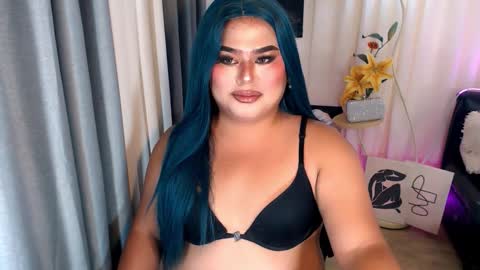 michaelagoddess online show from March 19, 5:06 pm