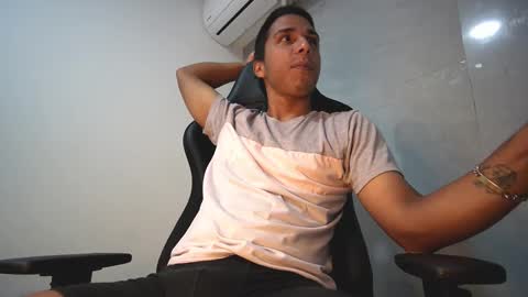 Snapshot of michaelhotbbc chatting on October 12, 2:43 am Michael online show from October 12, 2:43 am