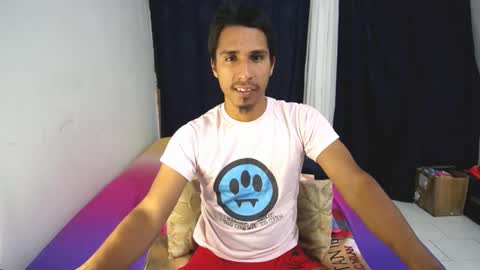 Snapshot of michaelhotbbc chatting on December 1, 5:23 am Michael online show from December 1, 5:23 am