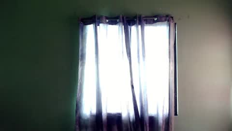 My name is Kel 18. 53 short and petite... online show from January 19, 7:46 am