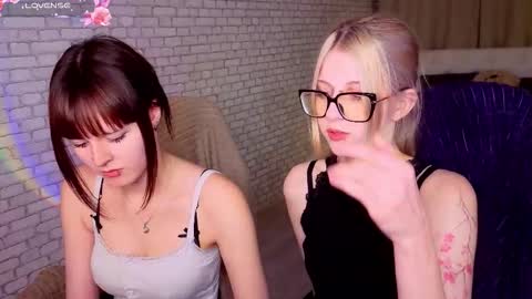 Michele online show from March 17, 5:27 pm