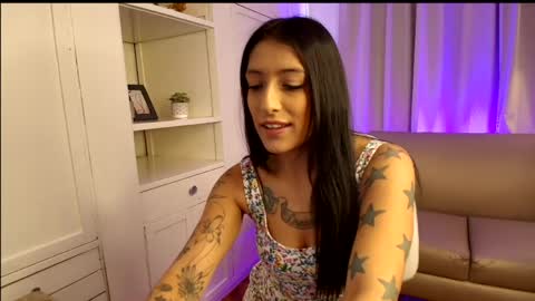 Michelle online show from June 1, 4:31 pm