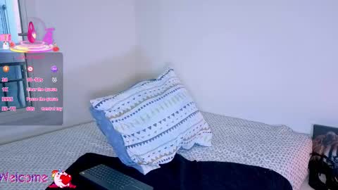 Snapshot of michelle_owens21 chatting on March 3, 3:40 pm Michelle owens online show from March 3, 3:40 pm