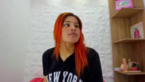 Snapshot of michelledanielss chatting on November 29, 1:08 am Michelle daniels online show from November 29, 1:08 am