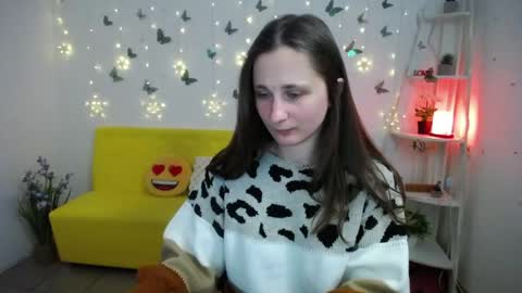 Snapshot of michellee11 chatting on April 22, 11:34 am Michel online show from April 22, 11:34 am