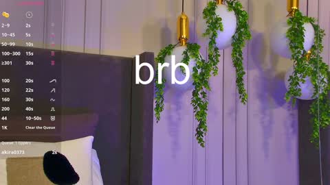 Snapshot of michellehaynes chatting on January 28, 6:28 pm michelle online show from January 28, 6:28 pm