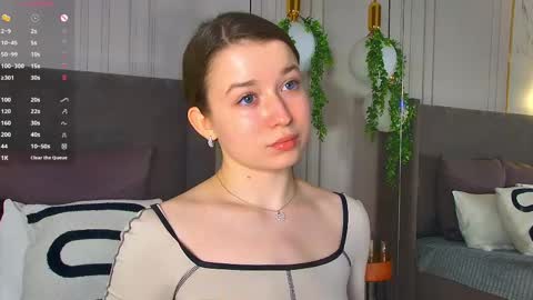 Snapshot of michellehaynes chatting on March 2, 9:22 pm michelle online show from March 2, 9:22 pm