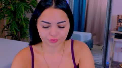 michellereys online show from October 13, 5:57 pm