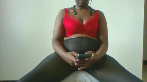 Snapshot of michellevice chatting on September 24, 12:52 pm michellevice online show from September 24, 12:52 pm