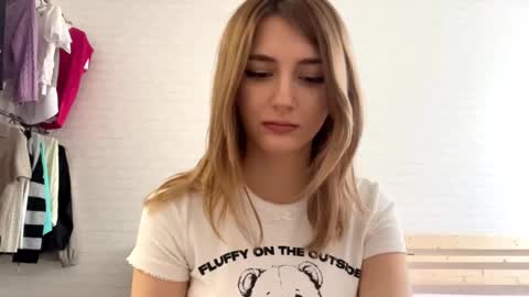 Jenny online show from March 21, 7:24 am