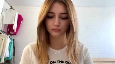 Jenny online show from May 19, 12:22 pm
