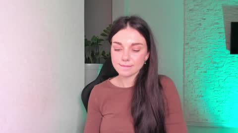 Snapshot of michelliibeautiful chatting on January 15, 7:28 pm Michellee online show from January 15, 7:28 pm