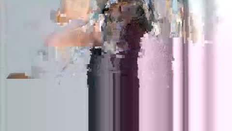 Snapshot of michou61 chatting on January 13, 6:51 am michou61 online show from January 13, 6:51 am