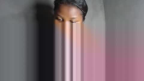 Snapshot of michou61 chatting on February 18, 9:49 am michou61 online show from February 18, 9:49 am