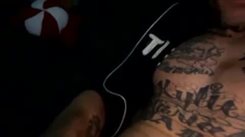 Snapshot of mick9009961169 chatting on December 14, 10:42 am mick9009961169 online show from December 14, 10:42 am