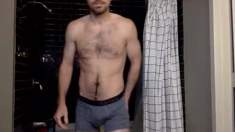 Snapshot of mickey_mic chatting on October 22, 6:51 pm mickey_mic online show from October 22, 6:51 pm