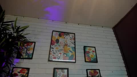 Micki online show from February 16, 11:17 am