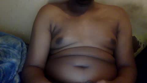 Snapshot of mickkzzx chatting on December 30, 7:21 pm mickkzzx online show from December 30, 7:21 pm