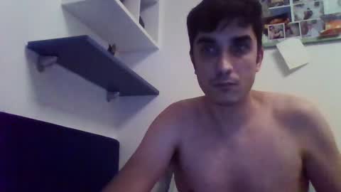 micky_law88 online show from September 16, 9:38 pm