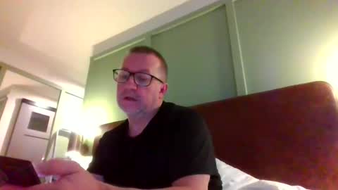 middleton2021 online show from November 21, 8:07 pm