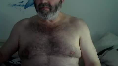 Snapshot of midhir chatting on January 18, 3:59 pm kike online show from January 18, 3:59 pm