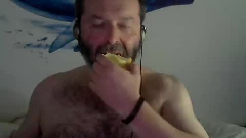 Snapshot of midhir chatting on January 22, 3:29 pm kike online show from January 22, 3:29 pm