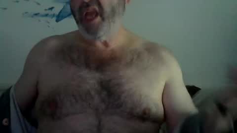 Snapshot of midhir chatting on February 5, 3:52 pm kike online show from February 5, 3:52 pm