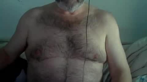 Snapshot of midhir chatting on February 8, 3:21 pm kike online show from February 8, 3:21 pm