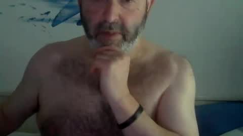 Snapshot of midhir chatting on February 9, 3:56 pm kike online show from February 9, 3:56 pm