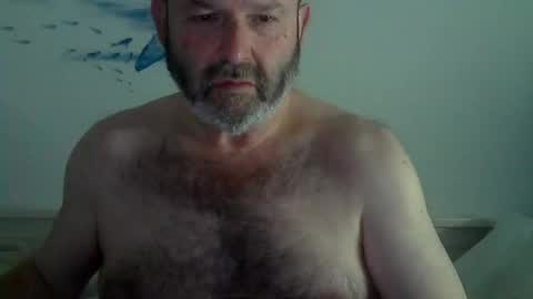 Snapshot of midhir chatting on February 12, 9:43 pm kike online show from February 12, 9:43 pm