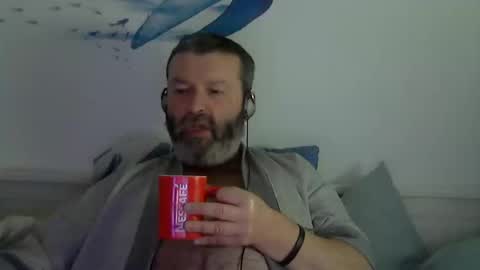 Snapshot of midhir chatting on March 2, 3:27 pm kike online show from March 2, 3:27 pm