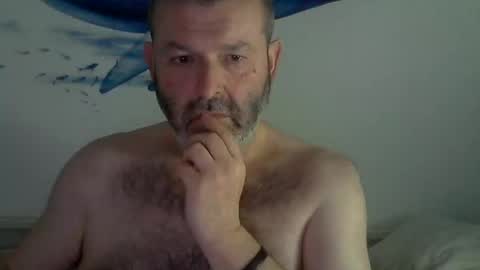 Snapshot of midhir chatting on March 10, 5:50 pm kike online show from March 10, 5:50 pm