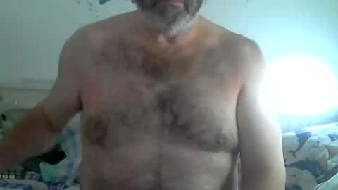 Snapshot of midhir chatting on October 7, 1:41 pm kike online show from October 7, 1:41 pm