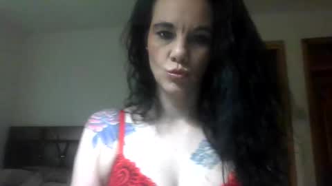 Snapshot of midnght_slut chatting on May 6, 2:22 pm midnght_slut online show from May 6, 2:22 pm
