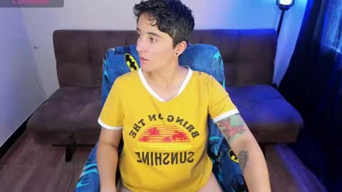 Blue online show from January 15, 3:39 pm