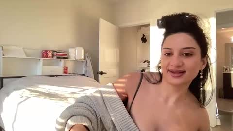 Snapshot of midnight930578 chatting on March 2, 10:16 pm midnight930578 online show from March 2, 10:16 pm