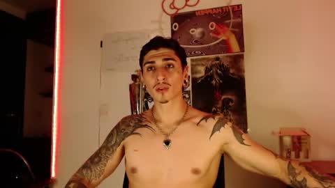 Snapshot of midnight_amon chatting on August 9, 12:01 am Midnight Amon online show from August 9, 12:01 am