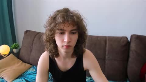 Max online show from March 10, 10:53 am