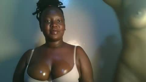 midnight_curves online show from April 16, 8:09 pm