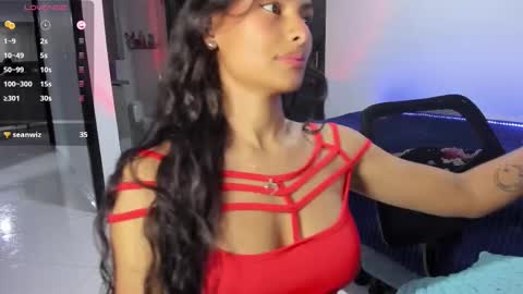 Snapshot of midnight_vk chatting on March 8, 1:28 am VanyaKlaus online show from March 8, 1:28 am