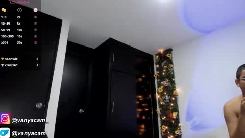 Snapshot of midnight_vk chatting on September 20, 2:56 am VanyaKlaus online show from September 20, 2:56 am