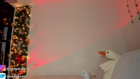 Snapshot of midnight_vk chatting on September 30, 4:17 am VanyaKlaus online show from September 30, 4:17 am