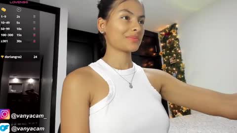 Snapshot of midnight_vk chatting on October 1, 3:23 am VanyaKlaus online show from October 1, 3:23 am