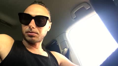 Snapshot of midnightblue80 chatting on November 15, 3:52 pm midnightblue80 online show from November 15, 3:52 pm