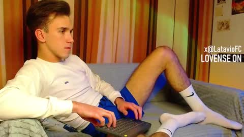 Snapshot of midnighter__ chatting on November 4, 12:10 am Alexey or just Alex online show from November 4, 12:10 am