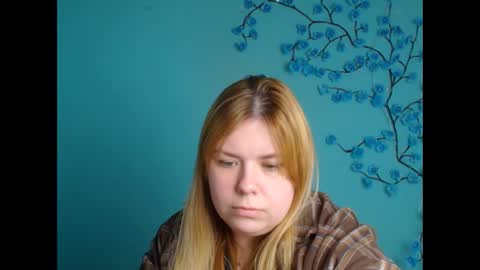 Snapshot of midnightmariana chatting on May 11, 4:04 pm Mariana online show from May 11, 4:04 pm