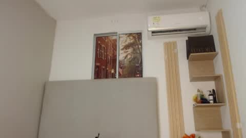 miel online show from April 7, 12:27 pm